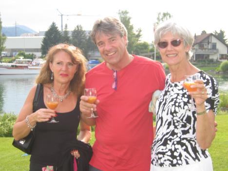 Party 033.jpg   34kb   26.03.2021 22:25:36